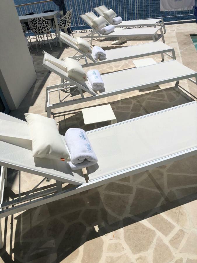 Villa Beline Direct Aan Zee, Verwarmd Zwembad En Sauna Tribanj-Kruscica Exterior foto
