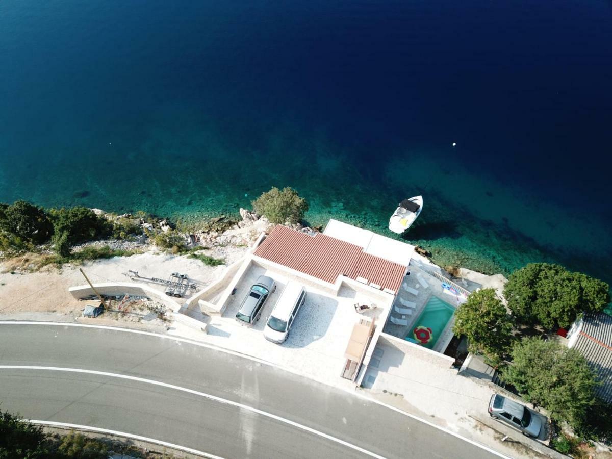 Villa Beline Direct Aan Zee, Verwarmd Zwembad En Sauna Tribanj-Kruscica Exterior foto